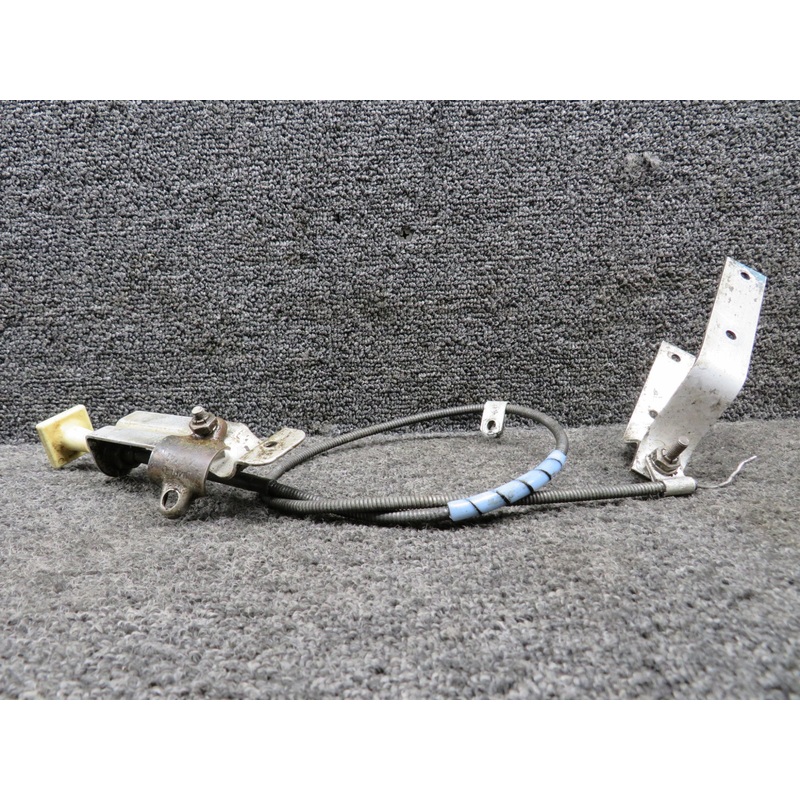 S1517-6 (Use: S1517-7) Cessna 172N Fuel Strainer Control Cable with Bracket