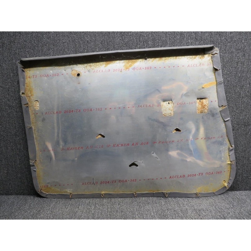 0500251-6 Cessna 172G Cabin Door Panel Assembly RH