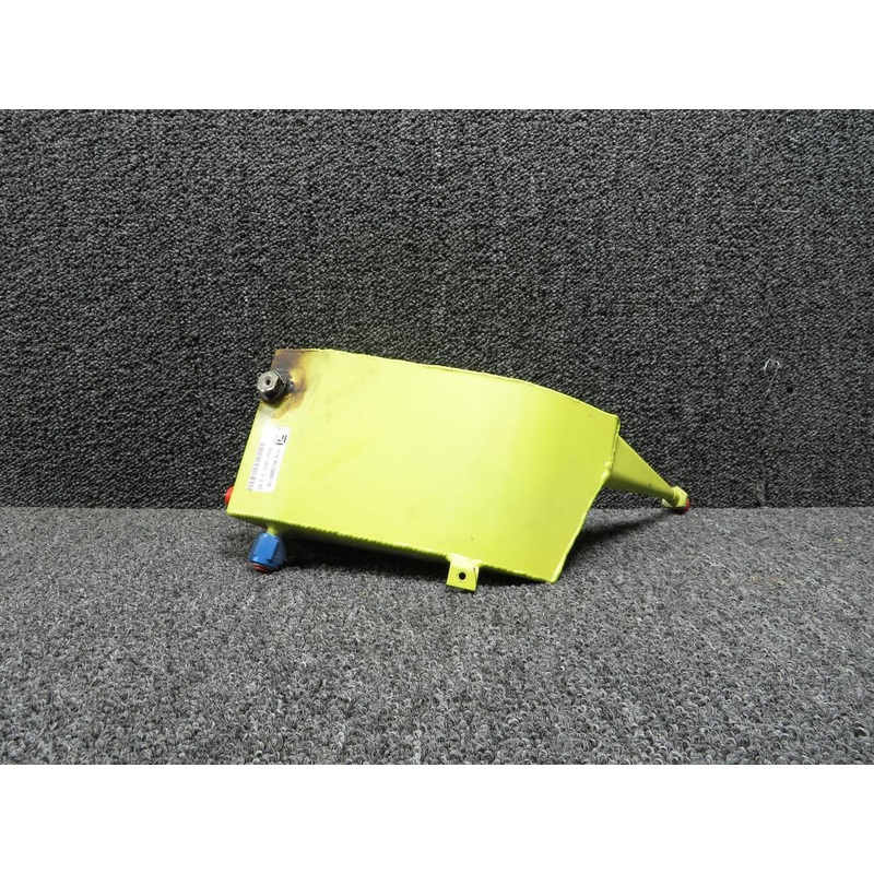 0516009-18 Cessna C-172R Fuel Reservoir Assembly