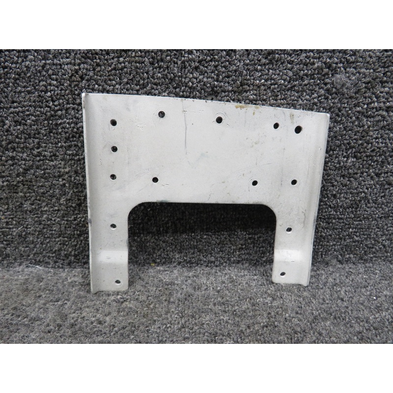 0453004-2 Cessna 152 Receptacle Doubler Support