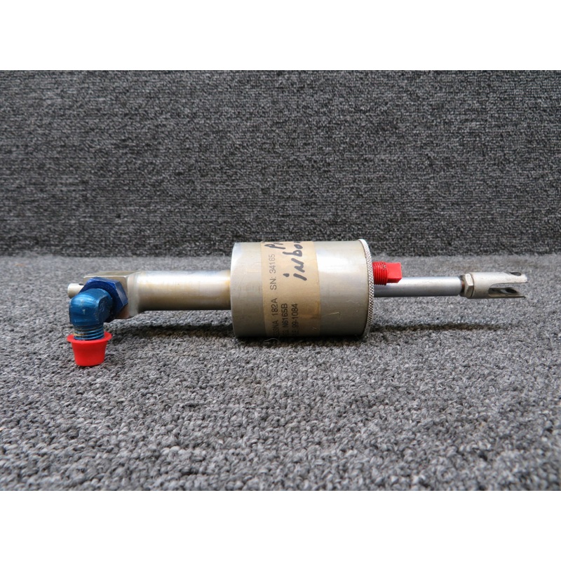 0541138-16 Cessna 182A Master Brake Cylinder Assembly (Circular End)