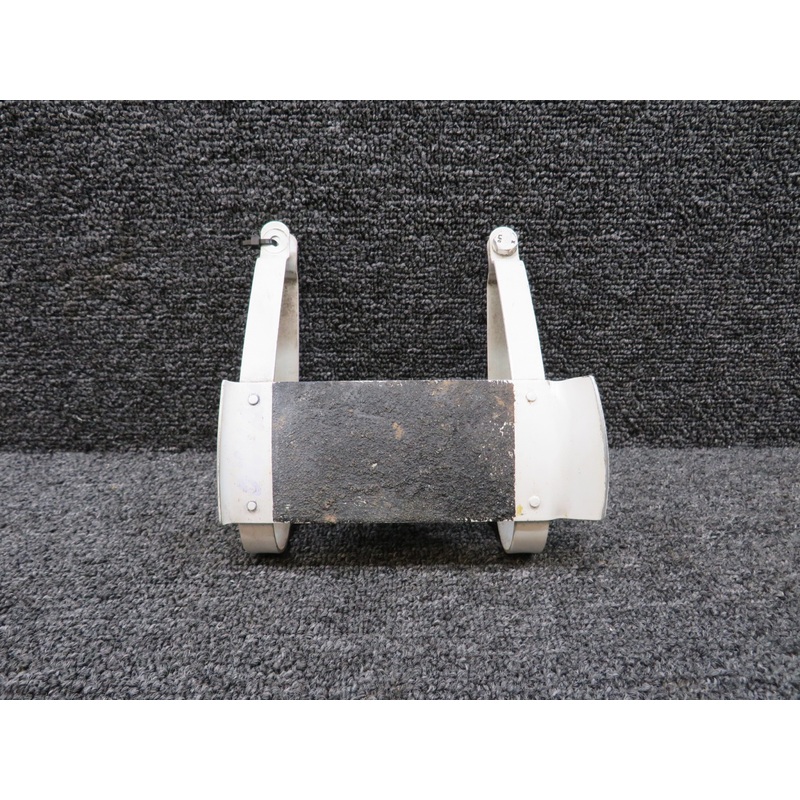 0500276-2 (Fso: 0500840-202) Cessna 172S Strut Step Assembly (Worn)