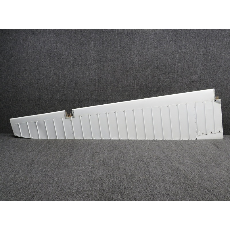 0324000-1 Cessna 195B Aileron Assembly RH (Hail Damage)