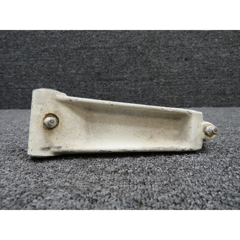 0442506-1 Cessna 150 Nose Gear Upper Torque Link Assy (Wear Around Zerk Fitting)