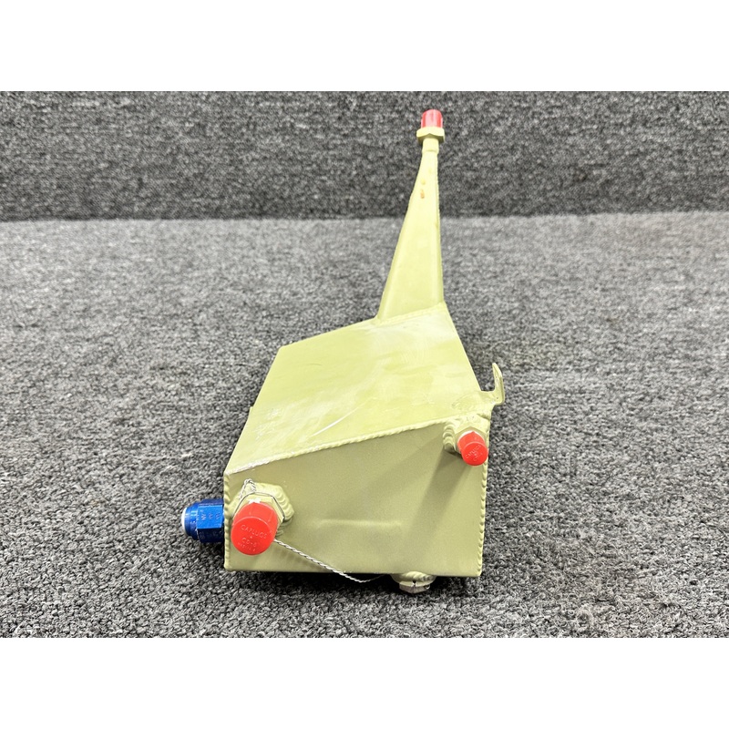 0516009-24 Cessna 172S Fuel Reservoir Assembly