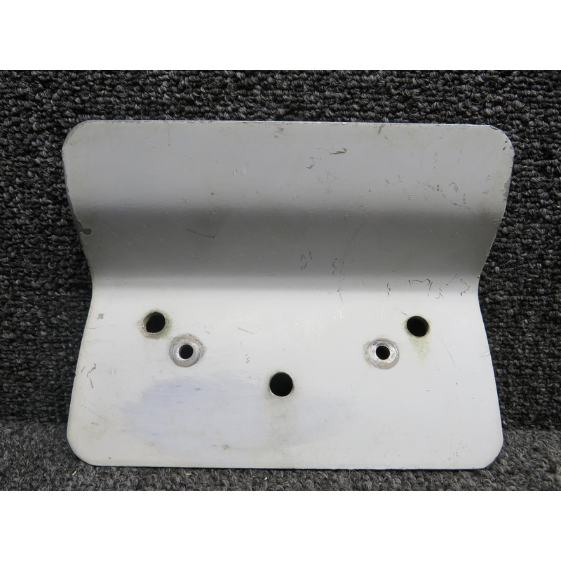 0413399-2 Cessna 152 Refueling Step RH (Mounting Holes Worn, Grip Worn)