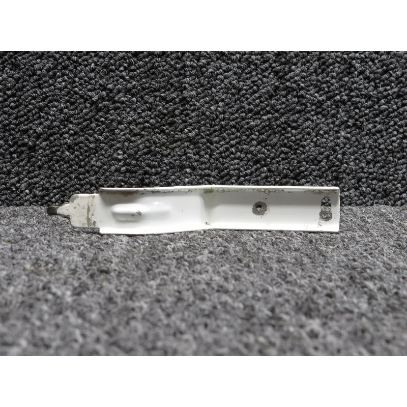 0426209-4  Cessna 152 Cabin Door Catch Assembly