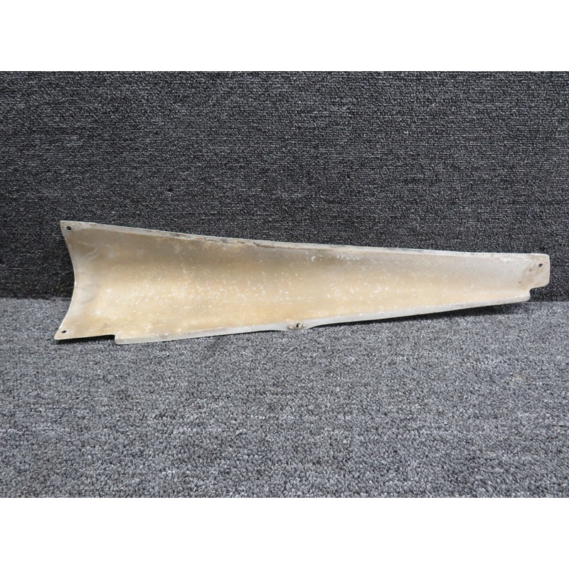 0530010-5 Cessna 172M Stabilizer Fairing LH (Striped)