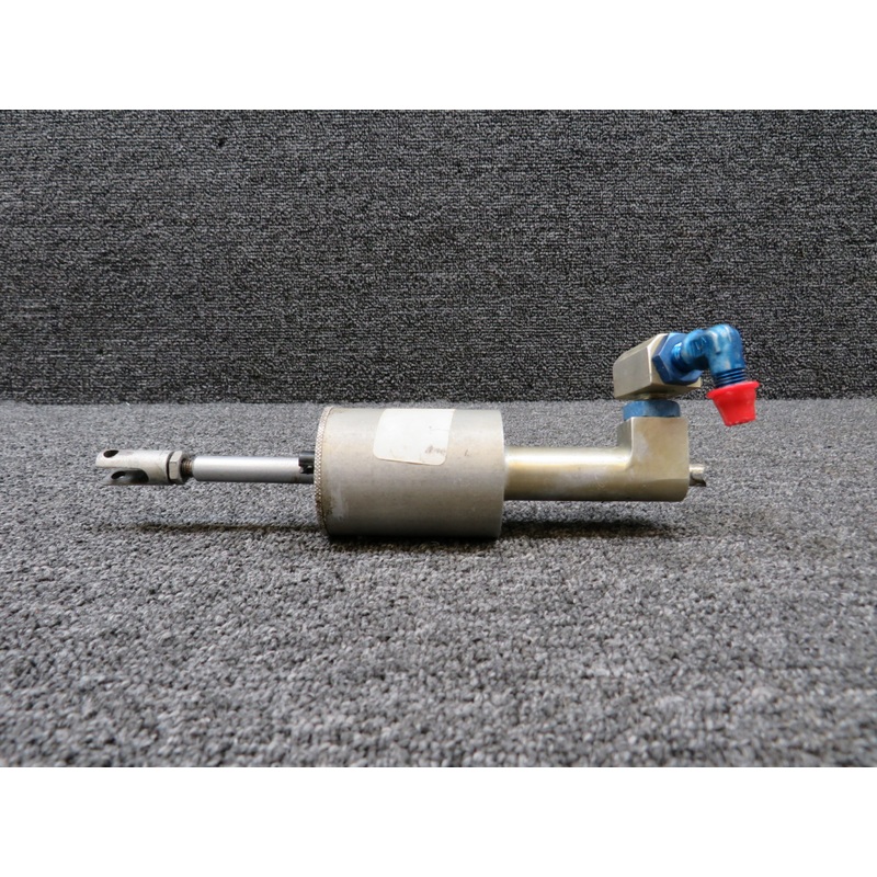 0541138-16 Cessna 210B Master Brake Cylinder Assembly (Core)