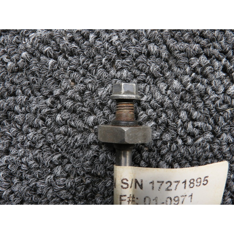 0442017-7 Cessna C-172N NLG Metering Pin Assembly