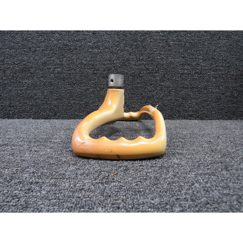 0513168-2 Cessna 210B Control Wheel with Mic Switch RH (Diameter: 1.125)