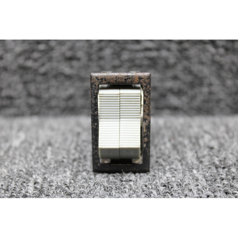 S-1846-1-3 Cessna 210L Split Rocker Switch