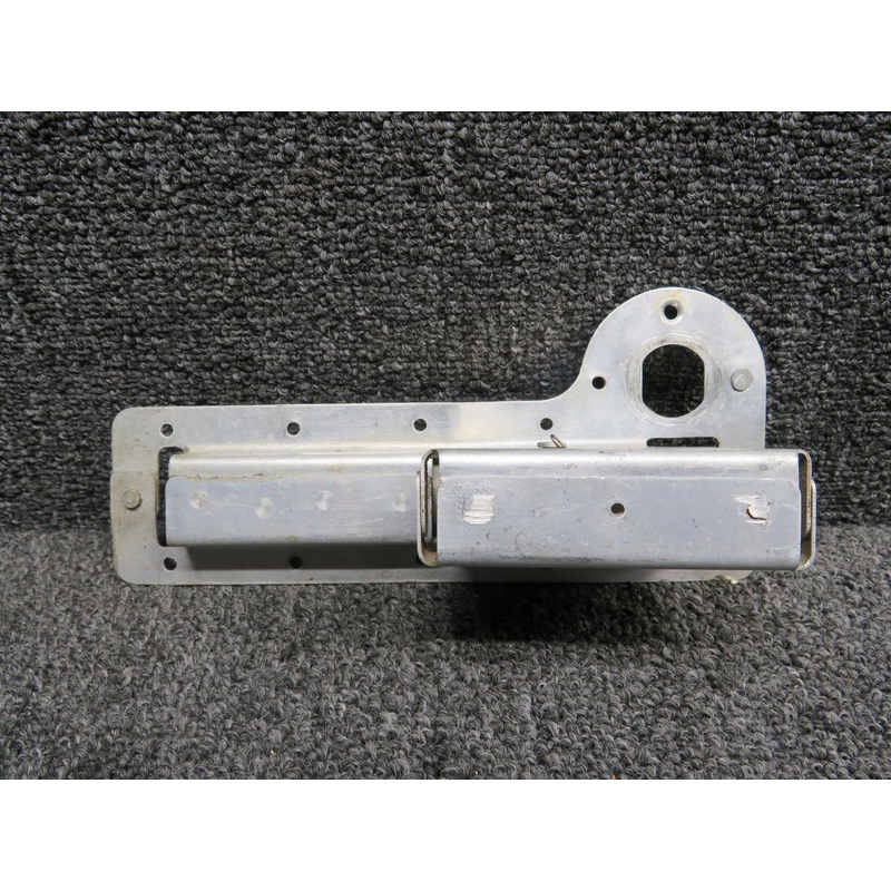 0311434, 0311435 Cessna 195B Cabin Door Handle with Bracket (Worn)