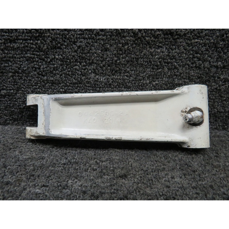 0442506-2 Cessna 172K Nose Gear Lower Torque Link Assembly