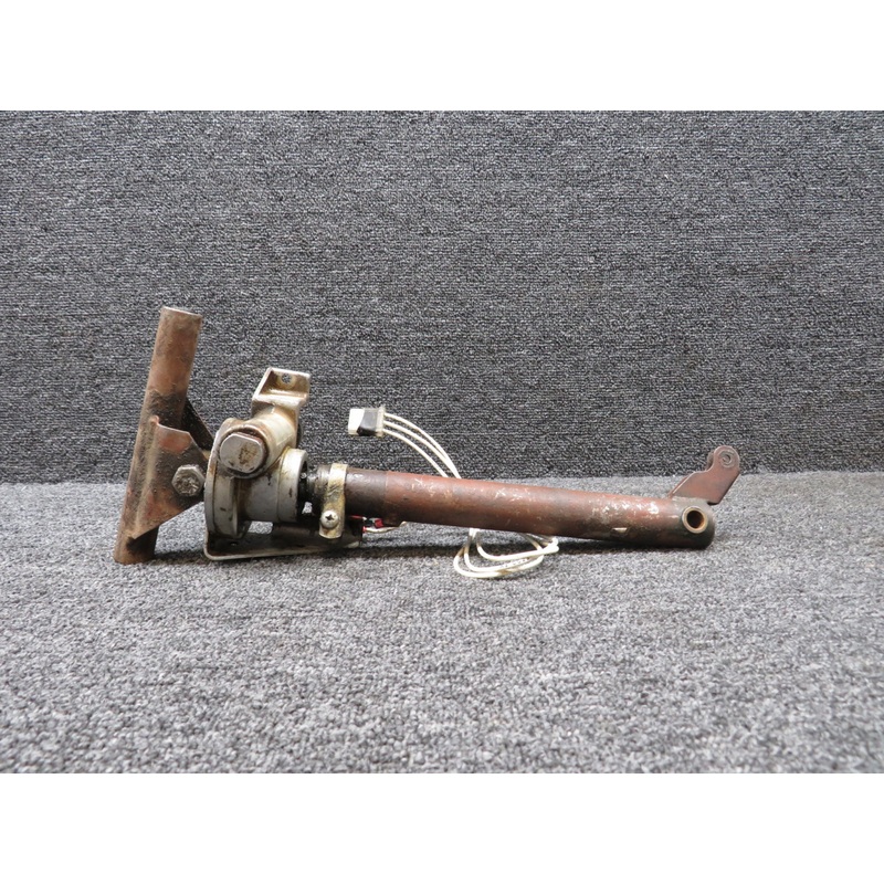 SK150-41 (Fso: C301002-0301) Cessna 150L Flap Actuator with Switch