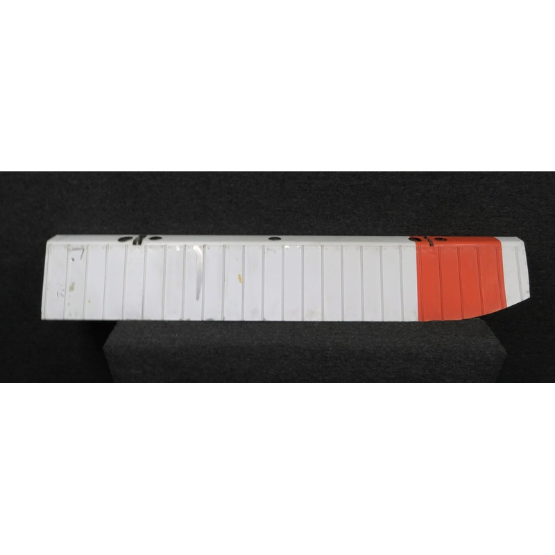042400-3 Cessna 140 Aileron Assembly RH (Chipped Paint)