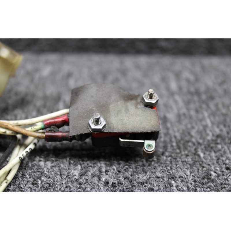 V3L-3 (Alt: S1906-1) Cessna 210L Micro Switch Flap Position Switch Set Assembly