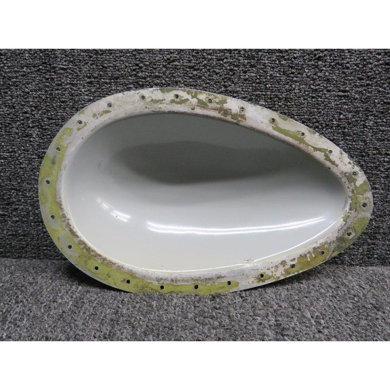 0352135 Cessna 195B Engine Cowl Streamline Cup (Painted)