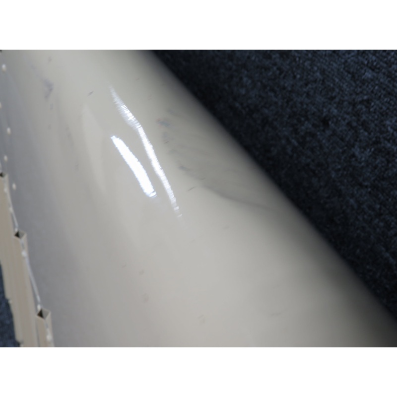 0523901-1 Cessna C-182 Wing Flap Assembly RH (Dented Edge)