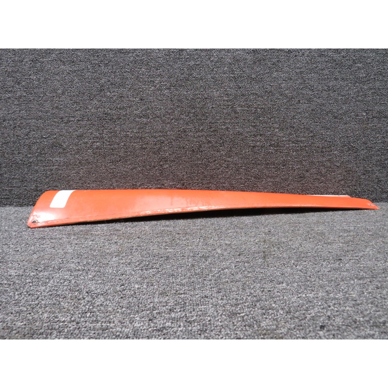 0530010-5 Cessna 172L Stabilizer Fairing Assembly LH (Striped) (Worn Holes)