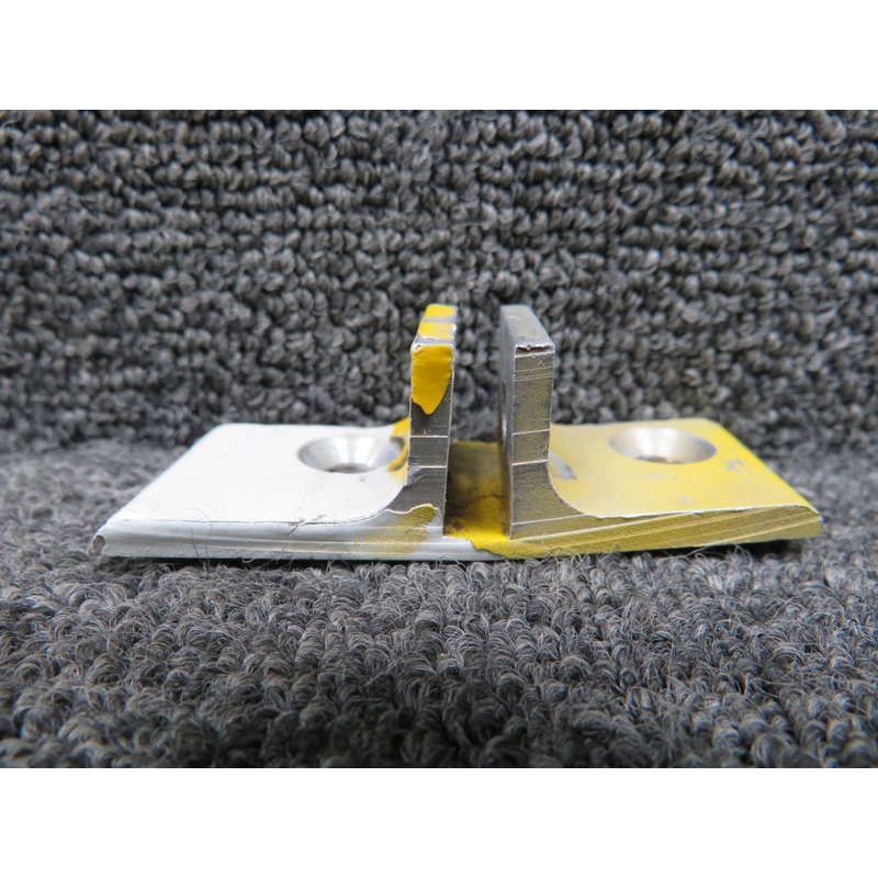 0432005-1 Cessna Horizontal Stabilizer Fitting LH (Bent Base)
