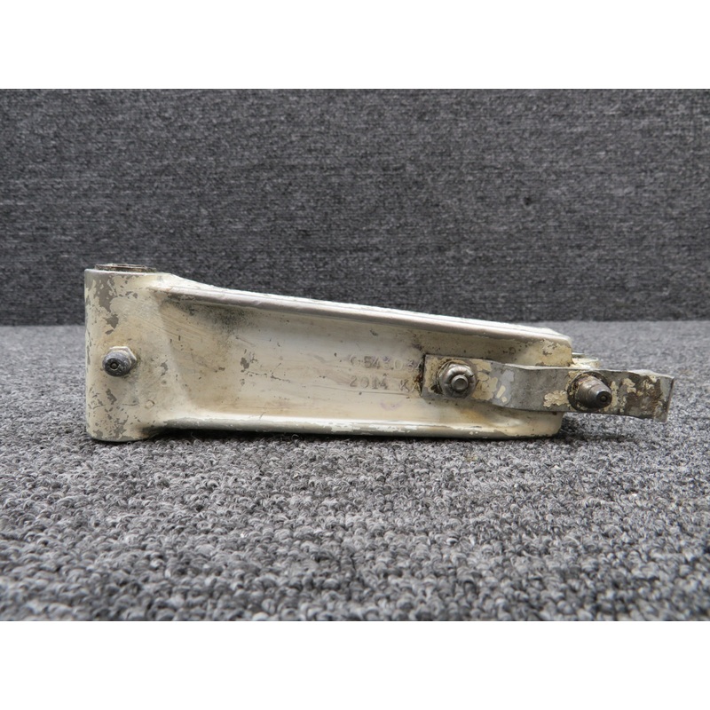 0543035-7 (Cast: 0543034-497) Cessna Nose Gear Lower Torque Link (Flat Side)