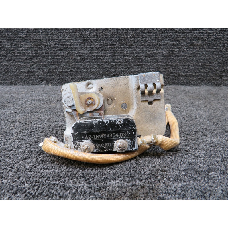 WZ-1RW84354-D34 Cessna T310Q Heater Thermostat Switch with Bracket