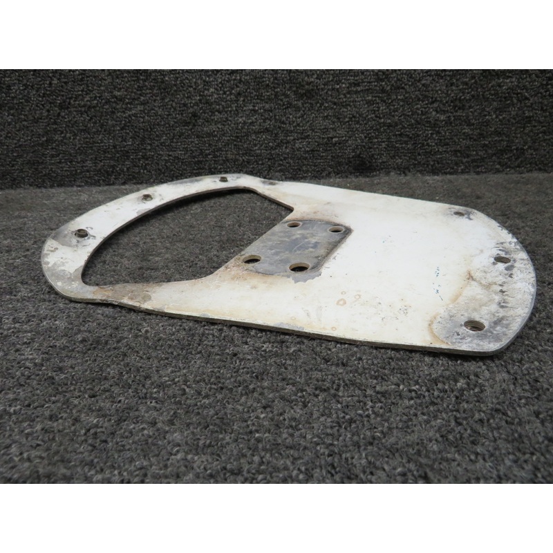 0441201-2 Cessna 150 Main Gear Mounting Bracket RH (Bent)