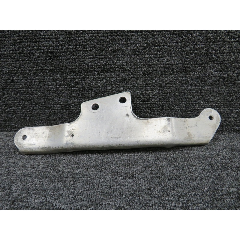 0541218-2 Cessna Main Gear Stiffener Fairing RH (Dented)