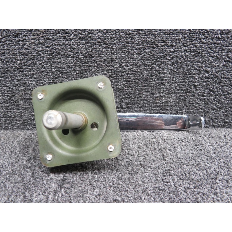 0511189 (Use: 0711861-1) Cessna 195B Inside Cabin Door Handle with Shaft