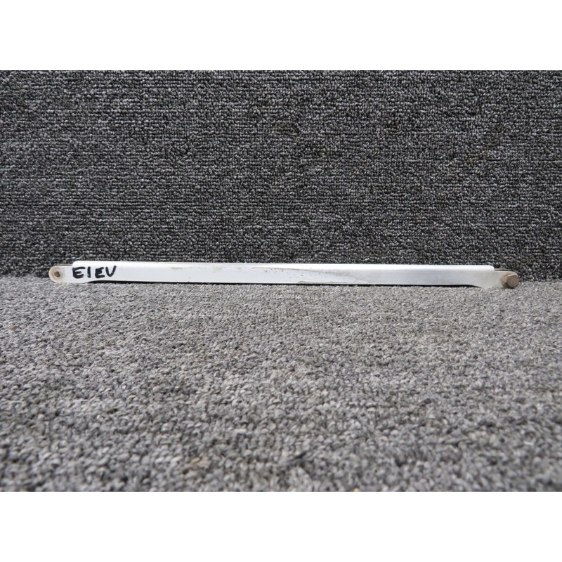 0532001-47 Cessna 172 Actuator Push Pull Tab Channel (Worn)