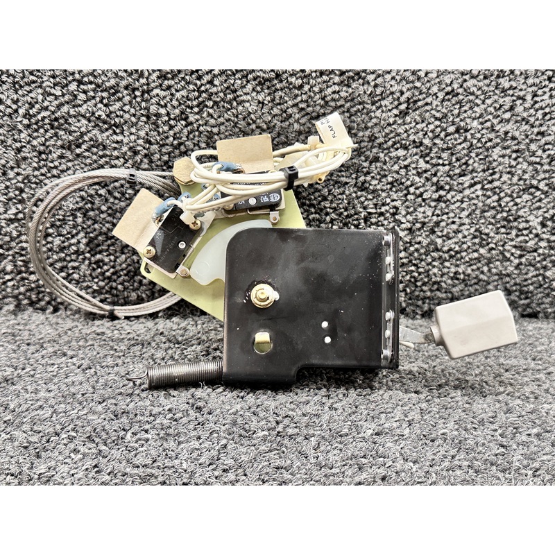 0560021-5, 0560019-4 Cessna 172S Flap Position Indicator with Handle & Cable