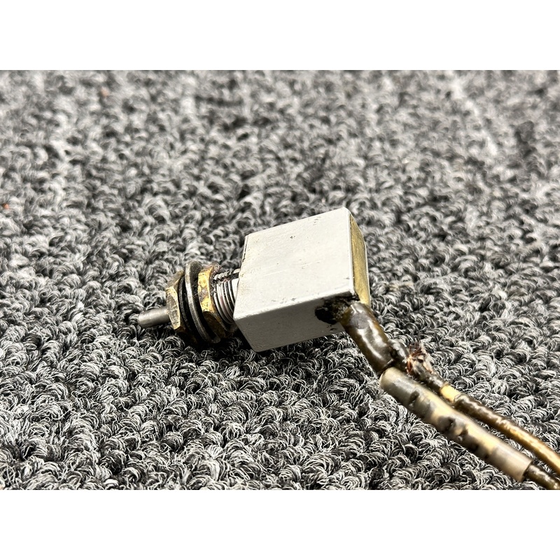 S1377-1 (Use: P6-340005) Cessna 210J Landing Gear Limit Switch (Wear)