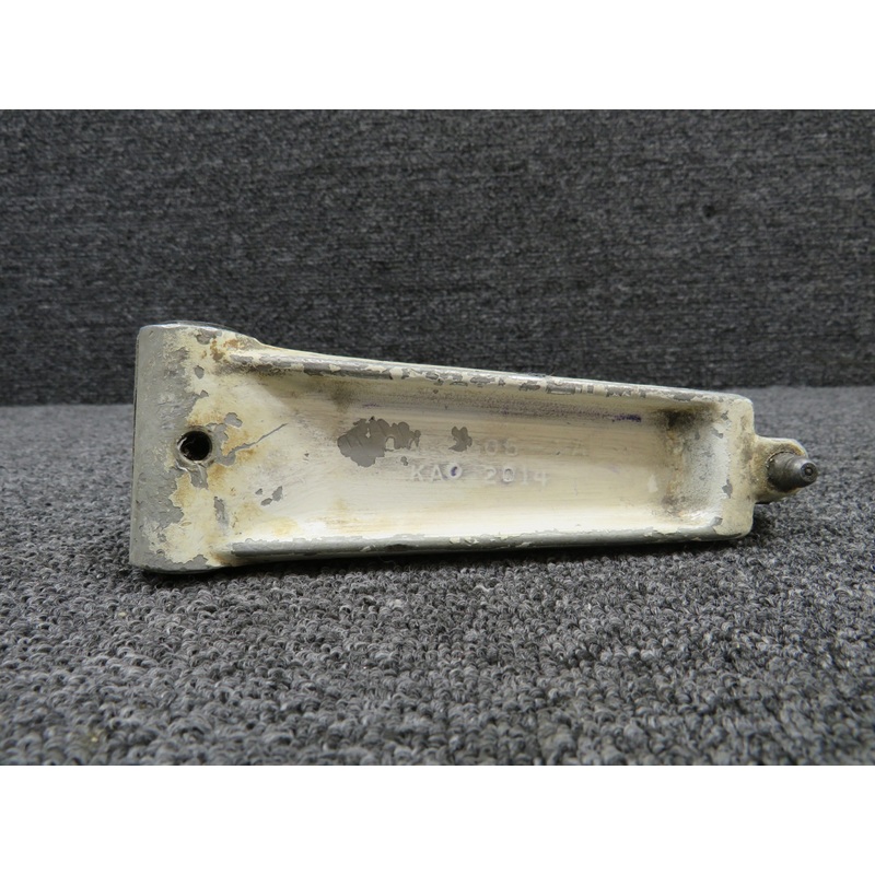 0442506-1 Cessna 150 Nose Gear Upper Torque Link Assy (Minus Top Zerk Fitting)