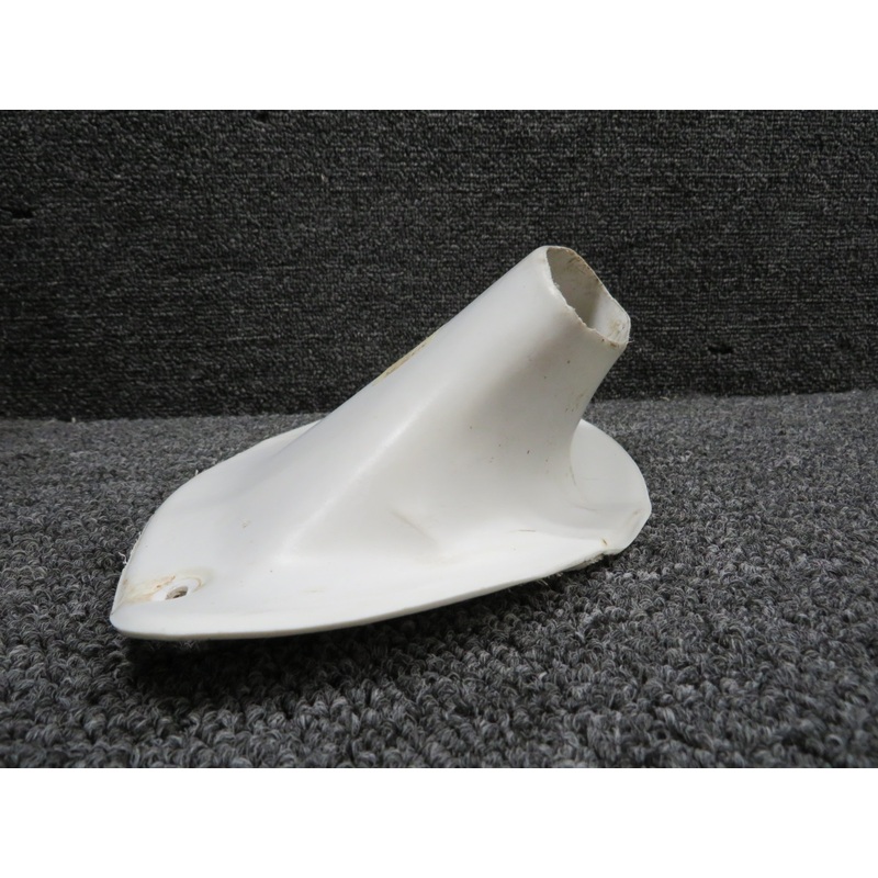 0522150-1 Cessna 172N Lower Strut Fairing LH (Worn)