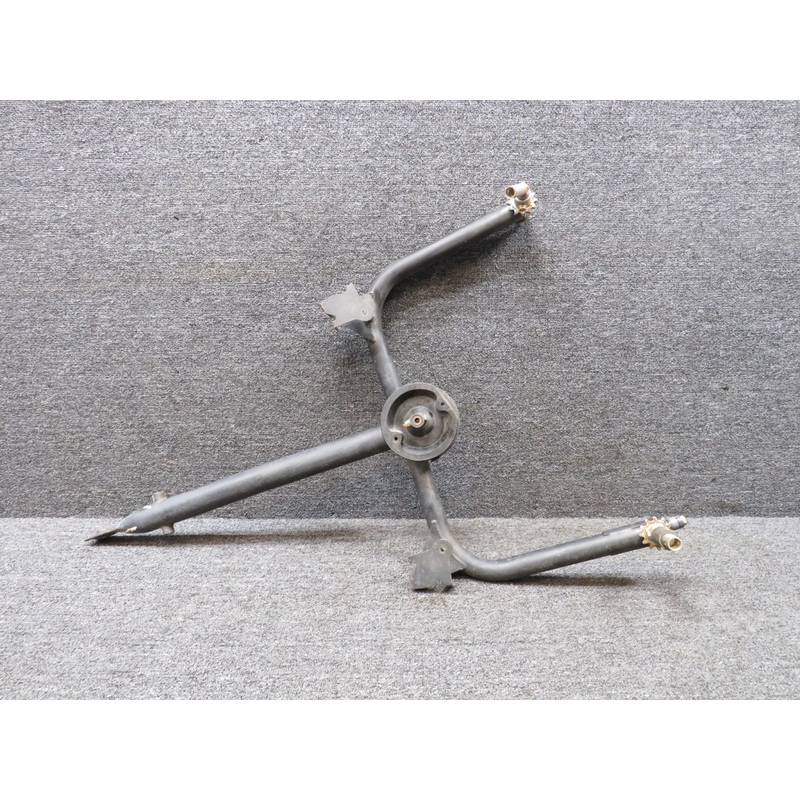 0560014-4 Cessna 172N Control Yoke Weld Assembly (Minus Pulleys)