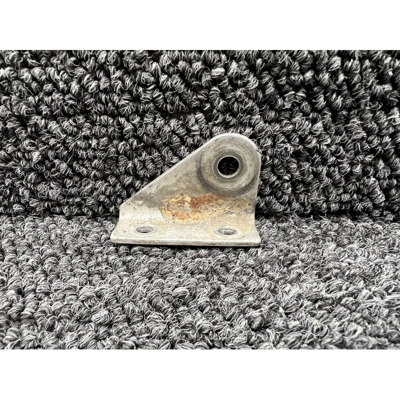 0510205-6 Cessna 182P Seat Belt Attachment Fitting RH Inbd or LH Outbd (No Paint)