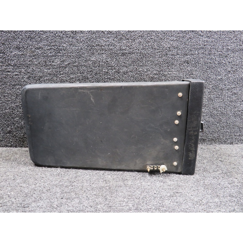 0513085-3 Cessna 152 Map Case Assembly with Door