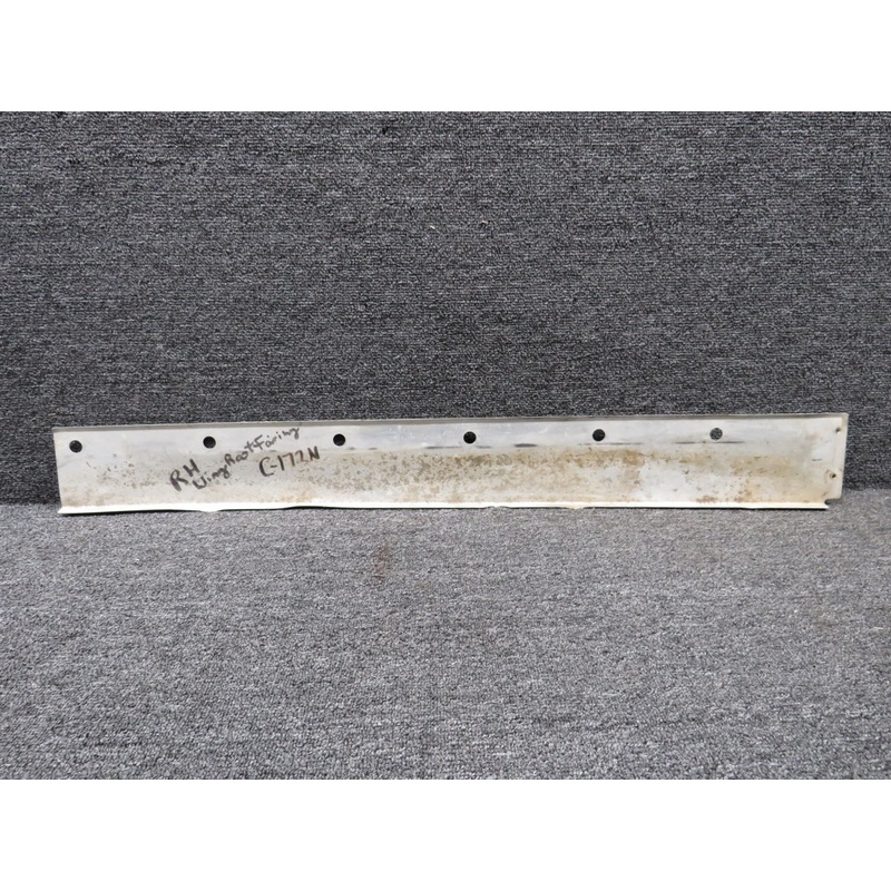 0520016-2 Cessna 172N Fairing Wing Lower RH (Dented)