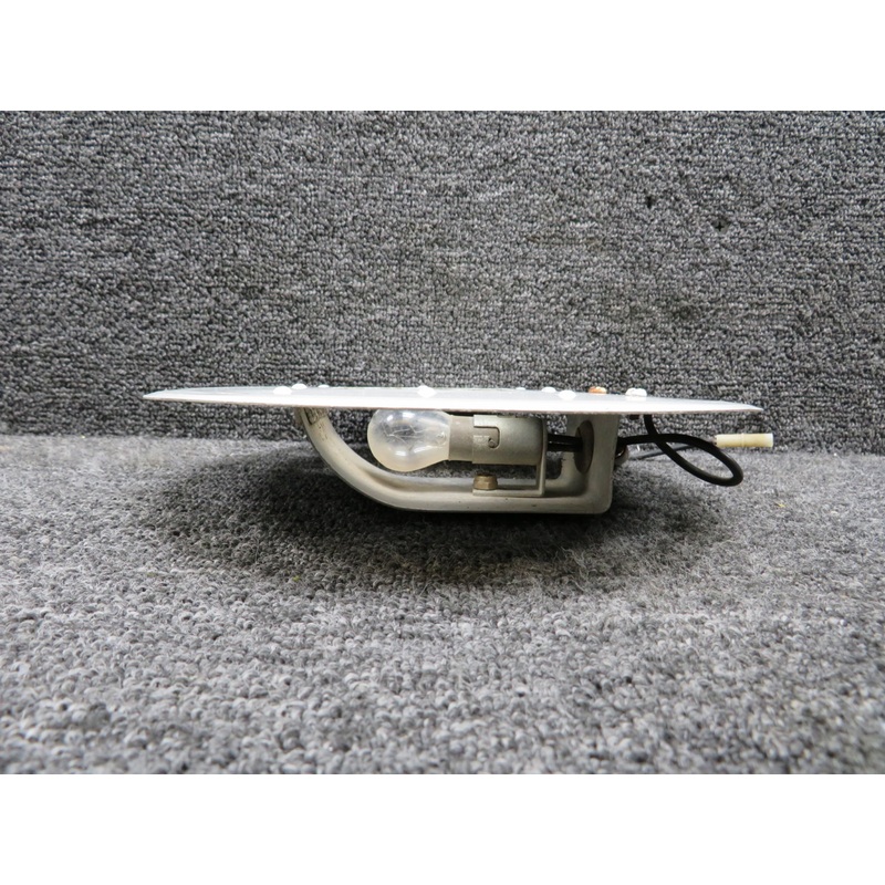 0521101-2 Cessna R172K Wing Courtesy Light with Shield LH or RH