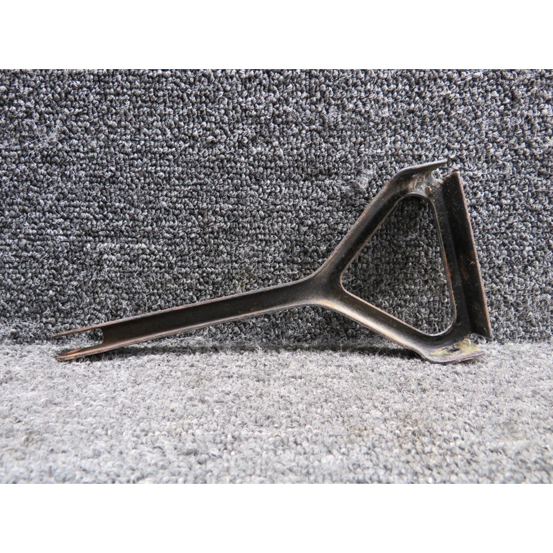 0411564 Cessna 172D Dual Control Rudder and Brake Pedal Link