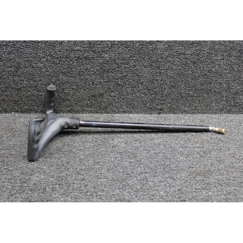 0513261-16 Cessna 150M Control Wheel Assembly LH or RH (L: 15, D: .75)
