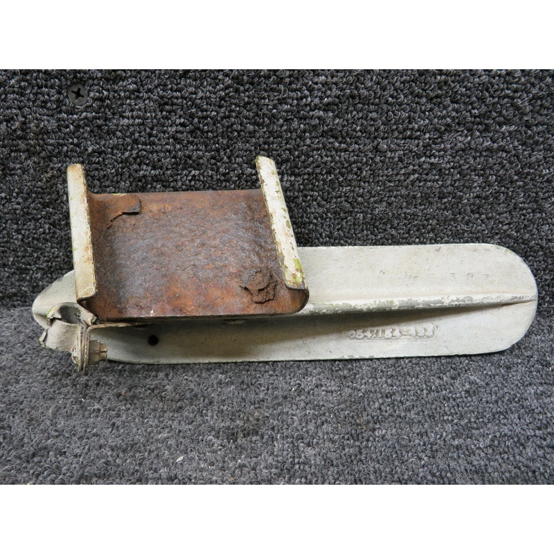 0541154-1 (Cast: 0541154-495) Cessna Main Gear Step LH or RH (Worn Edges)