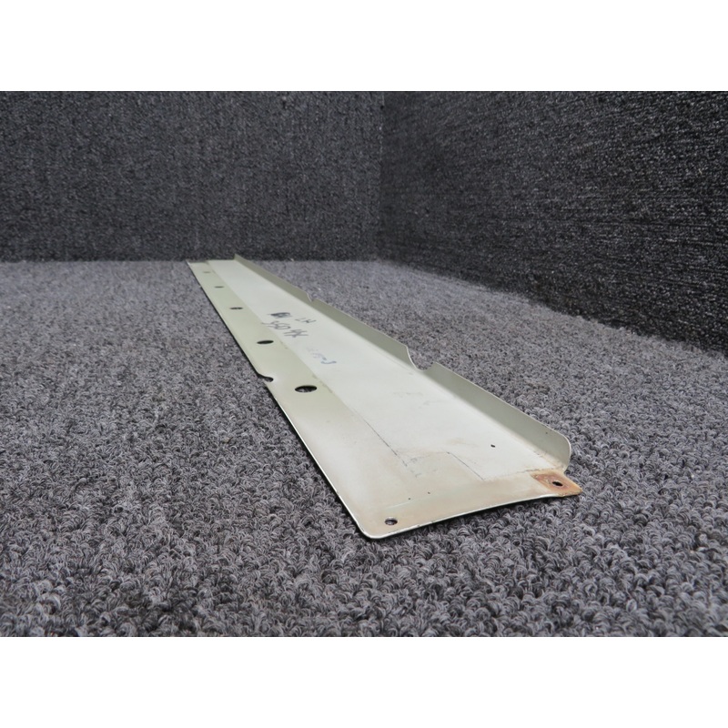 0520016-3 Cessna 172S Wing Root Fairing LH