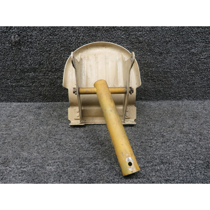 0310453, 0411307 Cessna 150 Brake and Rudder Pedal RH with Arm