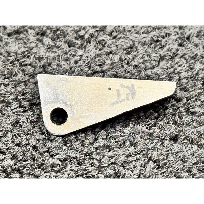 0431008-2 Cessna 150L Vertical Fin Fitting Assembly RH (Bead Blasted)