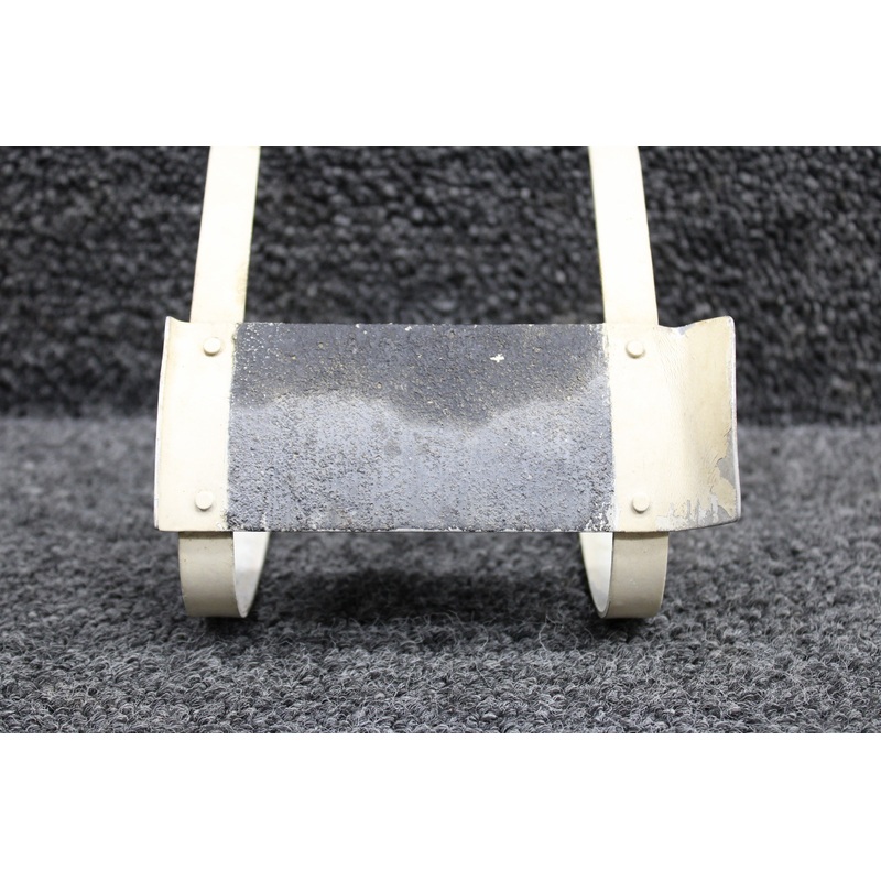 0500276-1 (Use: 0500840-201) Cessna 172N Wing Strut Step Assembly LH