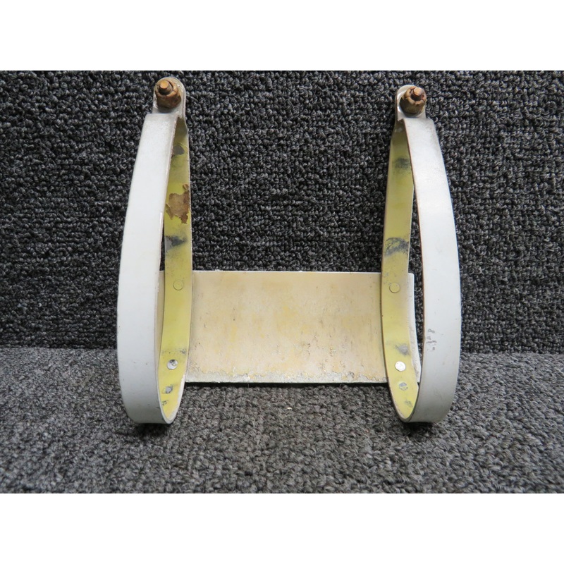 0500276-2 (Use: 0500840-202) Cessna 152 Strut Step Assembly RH