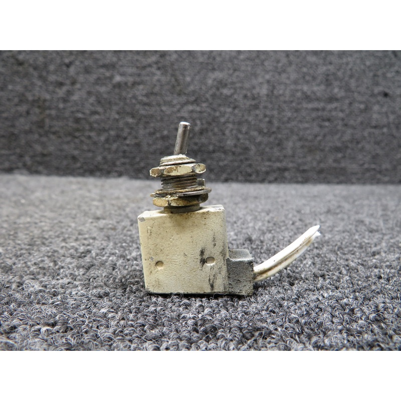 S1377-1 Cessna T210N Downlock Switch (Core)