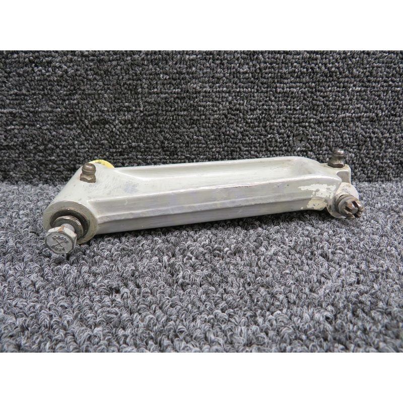 0442506-2 (Cast: 0543034-498) Cessna 150F Nose Gear Torque Link Assembly Lower